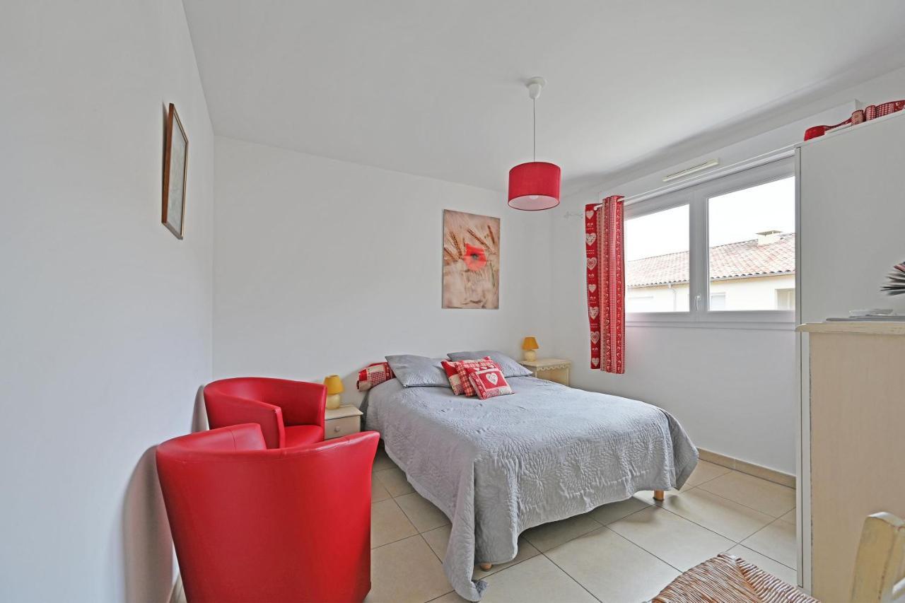 Ilot Coquelicot - Parking Gratuit Securise - Ac Clim - Ascenseur - Balcon Apartment L'Isle-sur-la-Sorgue Bagian luar foto