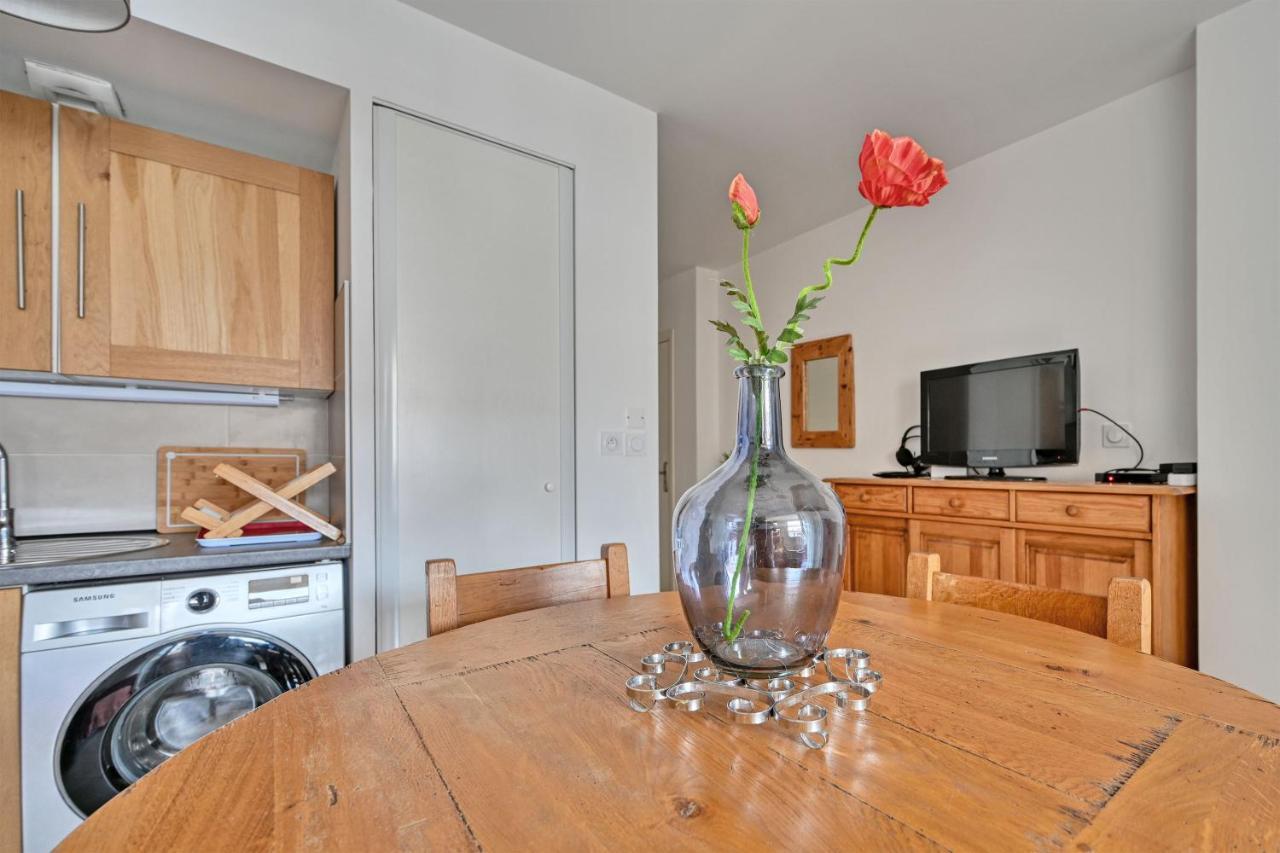 Ilot Coquelicot - Parking Gratuit Securise - Ac Clim - Ascenseur - Balcon Apartment L'Isle-sur-la-Sorgue Bagian luar foto